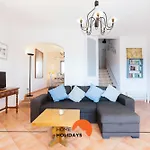 #185 V3 Laranjeiras By Holidays Сasa de vacaciones