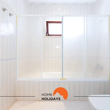 #185 V3 Laranjeiras By Holidays Albufeira